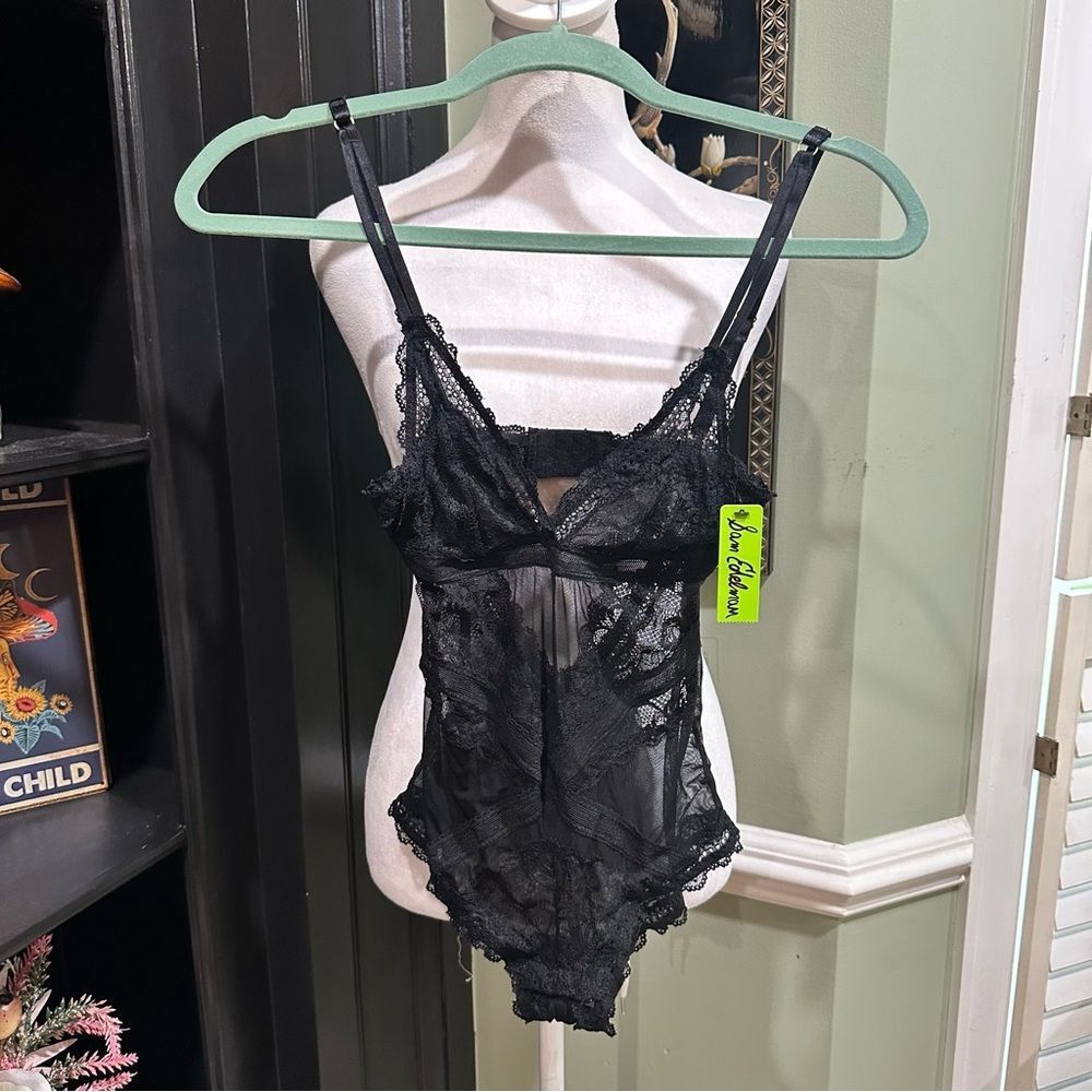 Sam Edelman Black Lace Bodysuit – NWT (Size Small)